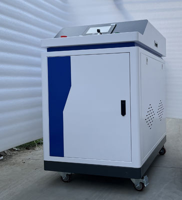 Home 2000w 3000w Pulse Fiber Laser Cleaning Machine per la pulizia della superficie di ruggine sulle superfici metalliche dal sistema di controllo Au3tech