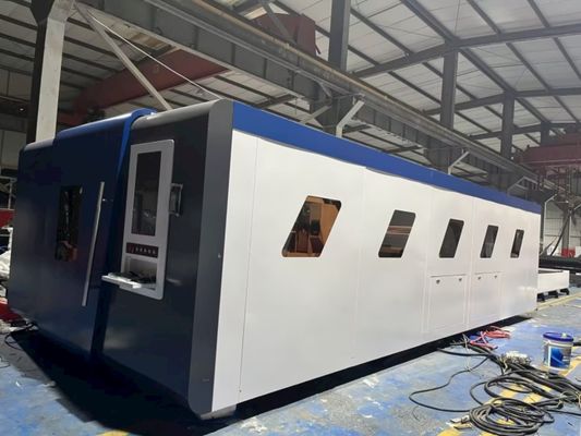 Macchina di taglio laser a fibra metallica 3-6KW/8KW/12000W/20000W certificata CE con servomotore Fuji/Delta/INOVANCE/Yasukawa