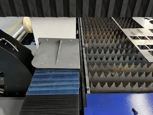 Spessore di taglio 30 mm Industria Split Plate e Tube Fiber Laser Cutting Machine con componenti elettrici Schneider